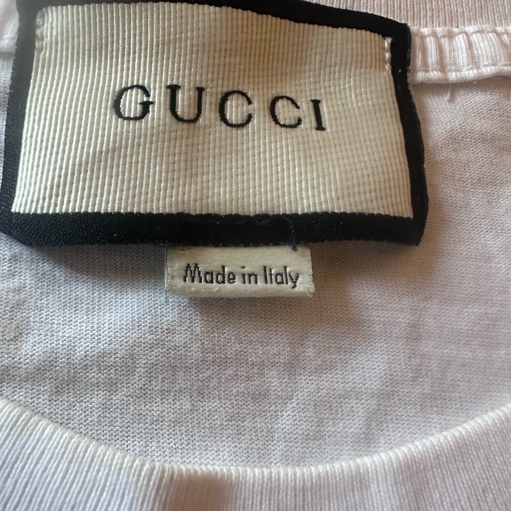 GG White Tee with Iconic Logo - Picture 2 of 3